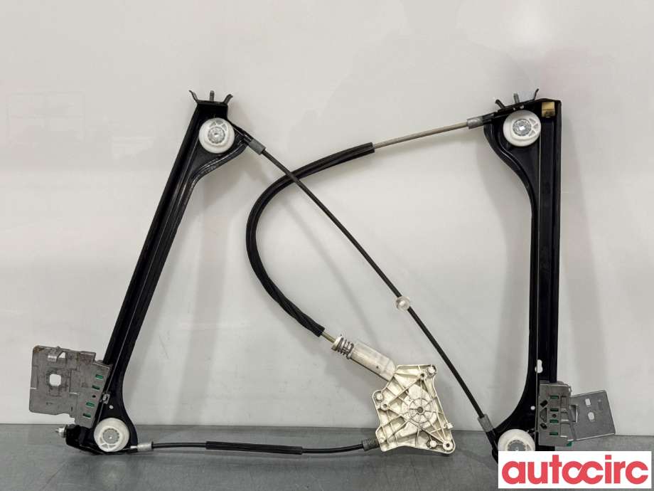 Ruteheis til Mercedes SLK, 2005-2011 (R171) (R171) (MERCEDES|A1717200146)