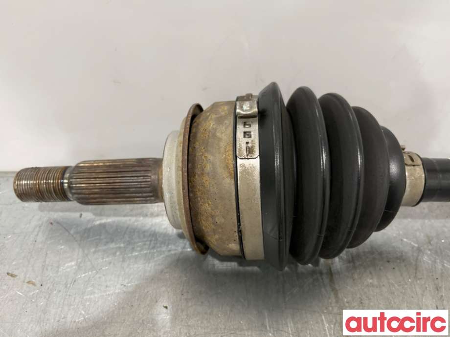 Drivaksel høyre foran, elbil til Toyota Yaris 2012-2014 (Type III, Fase 1)  (TOYOTA|434100D401||43410-0D401)