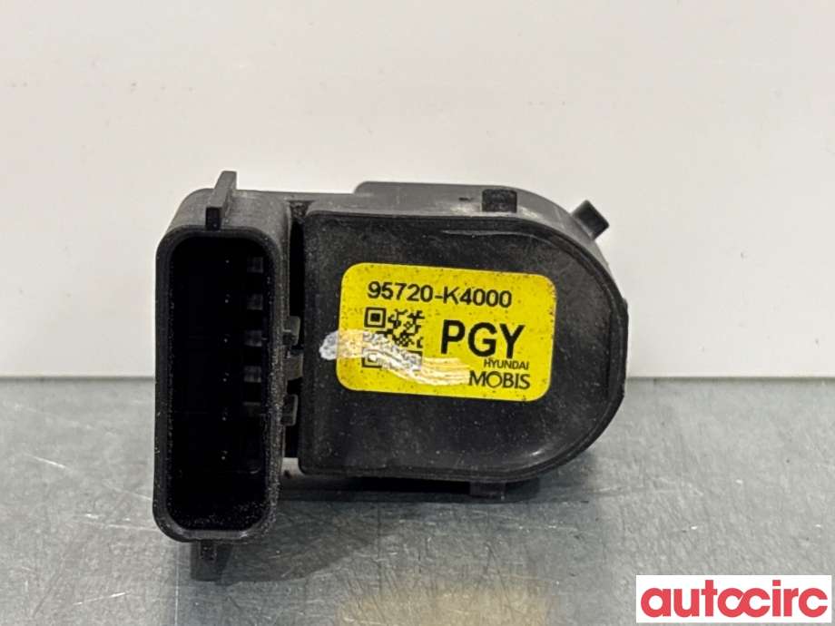 Parkeringssensor bak til Hyundai Kona 2017-2021 (Type I, Fase 1)  (HYUNDAI|95720J9000CA|95720K4000)