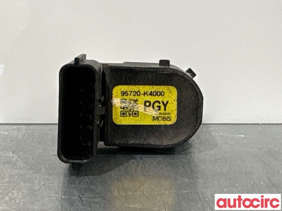 Parkeringssensor bak til Hyundai Kona 2017-2021 (Type I, Fase 1) (HYUNDAI|95720J9000CA|95720K4000)