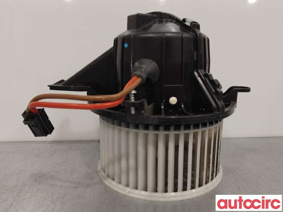 Varmeapparat motor til Mercedes Vito 2014-->> (W447) (W447) (MERCEDES|A0008304701)