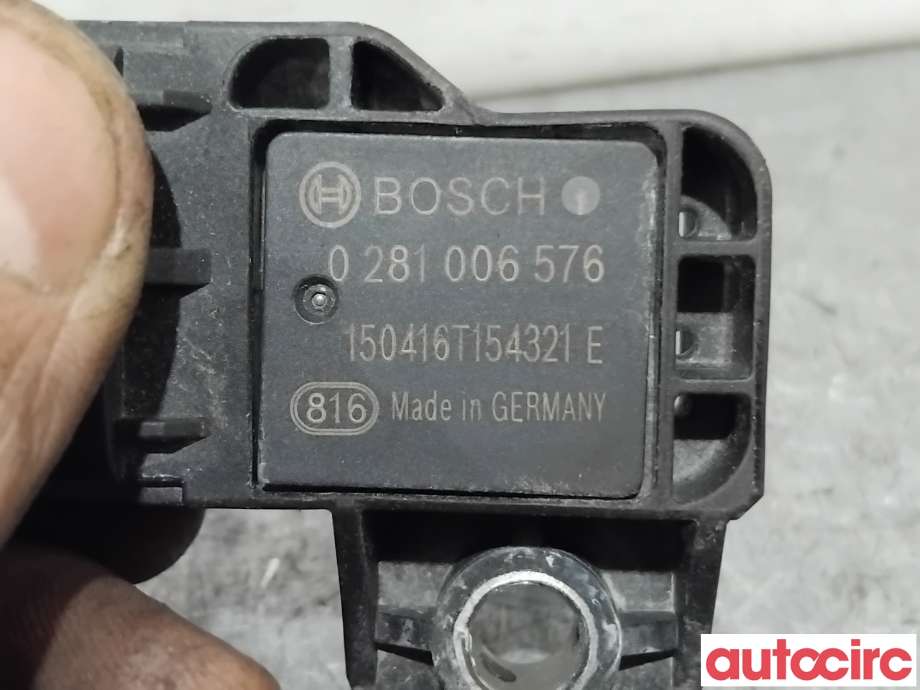 Sensor innsugsluft til Honda CR-V 2012-2018 (Type IV) (HONDA|37830-RZ0-G02|0281006576|)