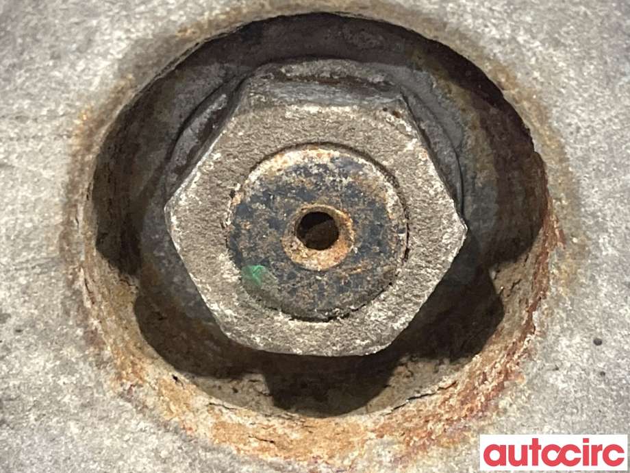 Dynamo til Mitsubishi Pajero 2000-2006 (Type III) (MITSUBISHI|ME191048|A3TB1999|PO764772)