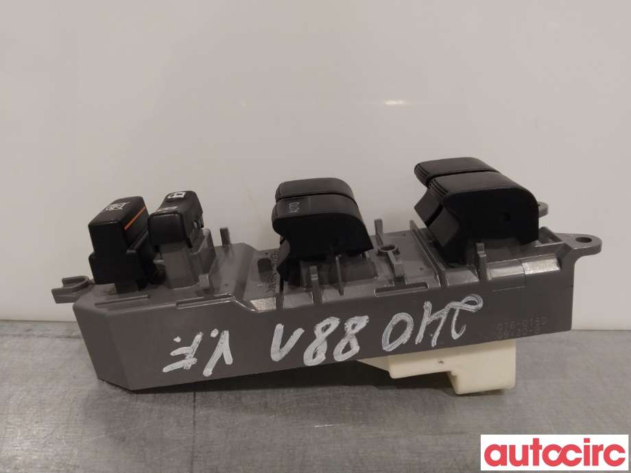 Bryter ruteheis til Toyota RAV4 2016-2019 (Type IV, Fase 2)  (TOYOTA|8482042210|)