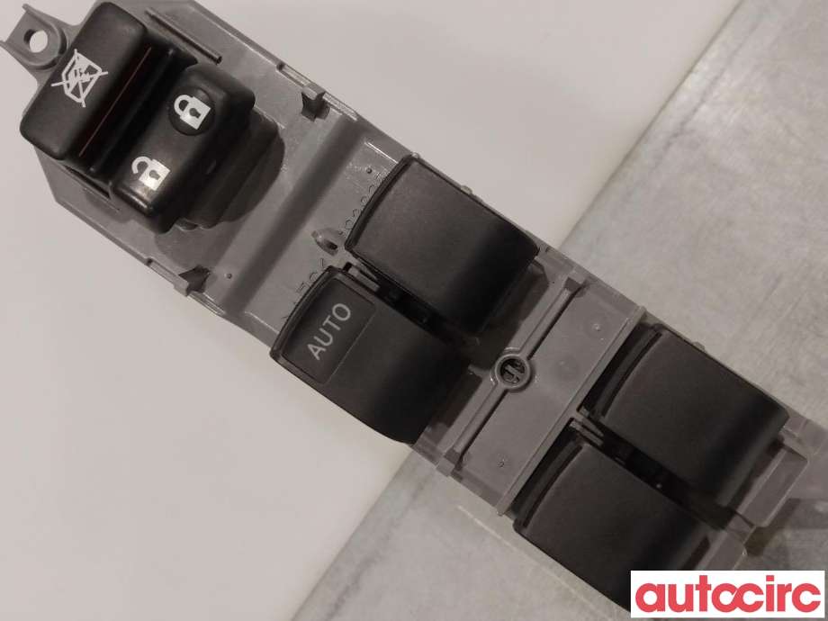 Bryter ruteheis til Toyota RAV4 2016-2019 (Type IV, Fase 2)  (TOYOTA|8482042210|)