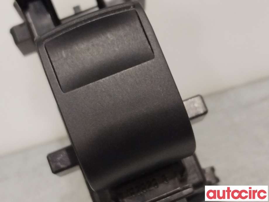 Bryter ruteheis til Toyota RAV4 2016-2019 (Type IV, Fase 2) (TOYOTA|848100D030|8481052030|)