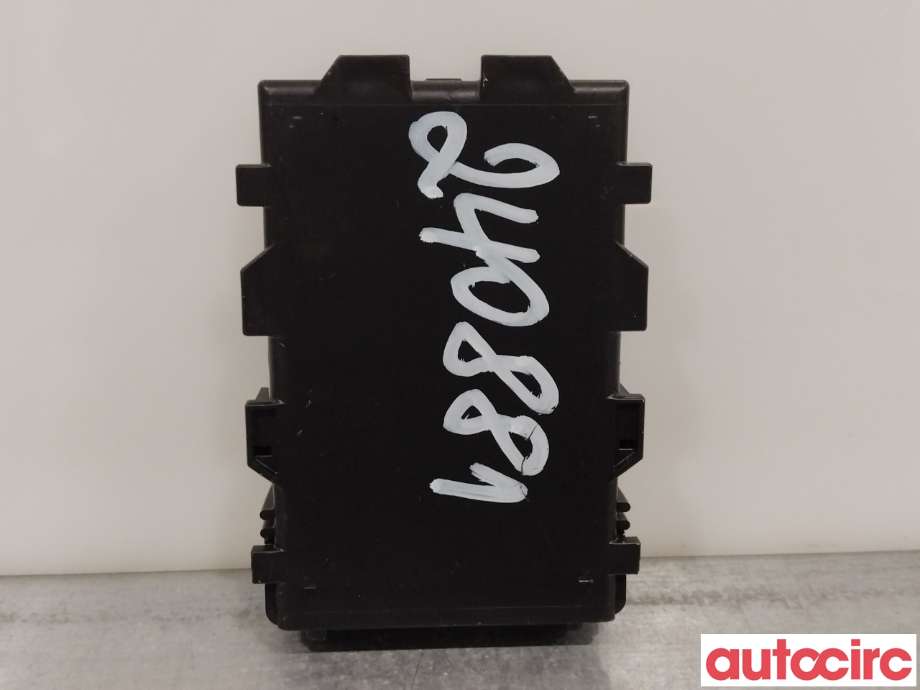 Diverse deler til Toyota RAV4 2016-2019 (Type IV, Fase 2)  (TOYOTA|8911142020)