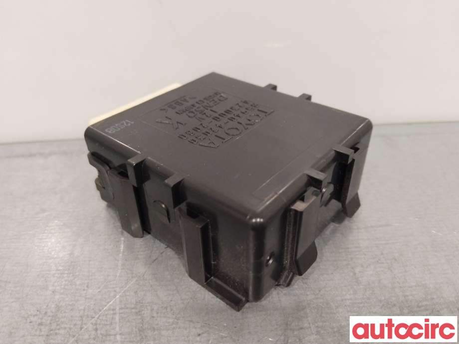 Rele diverse til Toyota RAV4 2016-2019 (Type IV, Fase 2)  (TOYOTA|8594042030|85940-42030)