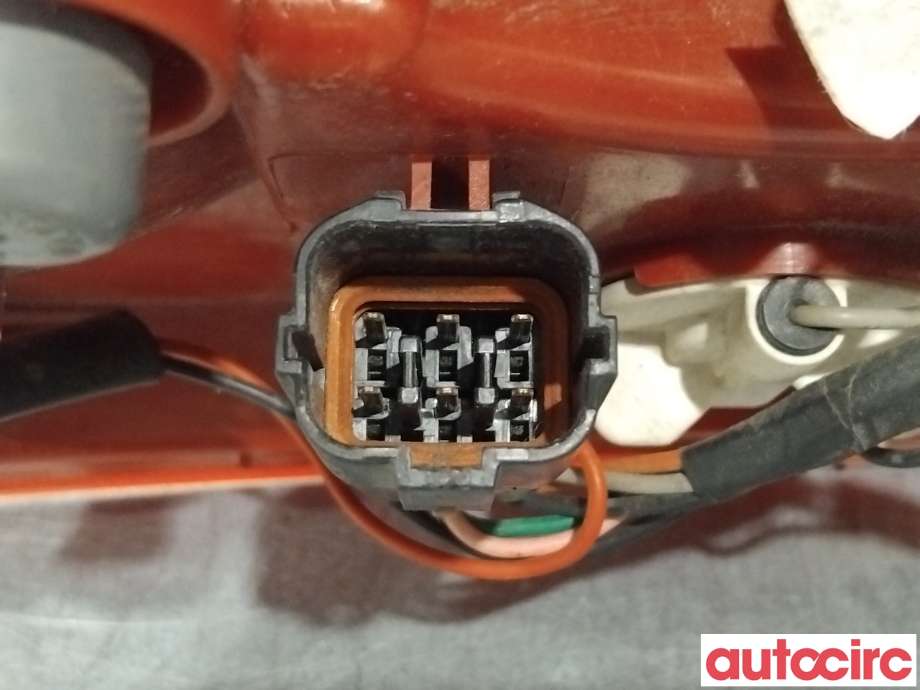 Baklykt venstre til Hyundai Tucson 2003-2009 (HYUNDAI|924012E010)