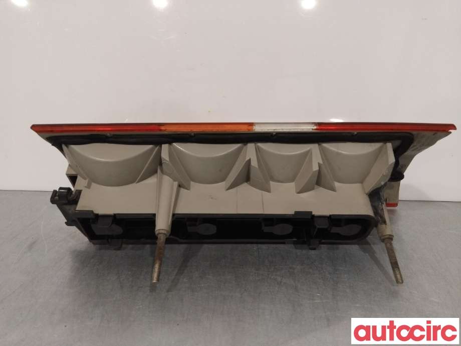 Baklykt høyre til Ford Transit 2000-2005  (FORD|1205706||YC15-13404-AG)
