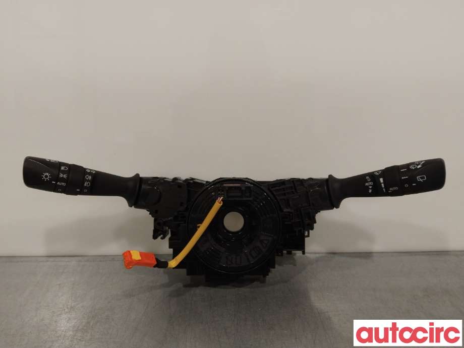 Bryter combi til Toyota RAV4, 2016-2019 (Type IV, Fase 2)  (TOYOTA|8430712100)