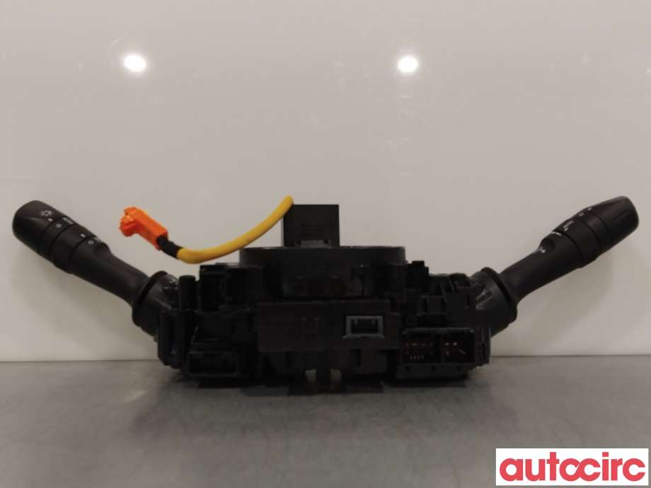 Bryter combi til Toyota RAV4 2016-2019 (Type IV, Fase 2) (TOYOTA|8430712100|8924512040)