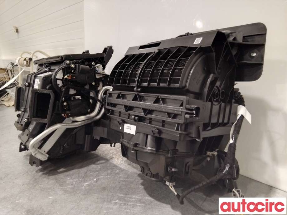 Diverse deler til Ford Ranger / Ranger Raptor 2015-2022 (FORD|2874590||MB3B-19B555-VAM)