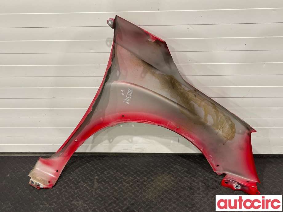 Skjerm venstre foran til Suzuki Ignis 2016-->> (Type II)  (SUZUKI|57711-62R30|5771162R30)