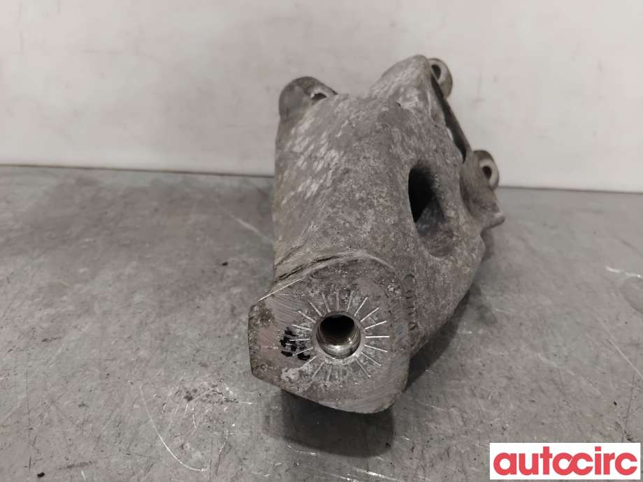 Motorfeste til Audi A4 2007-2014 (Type IV) (B8) (B8) (AUDI|8K0199307BP|)