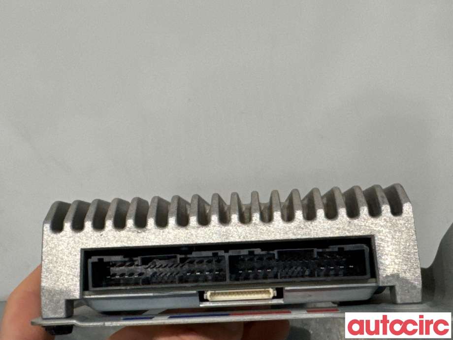 Bilstereo forsterker til Hyundai Kona 2017-2021 (Type I, Fase 1)  (HYUNDAI|96370-K4000|)