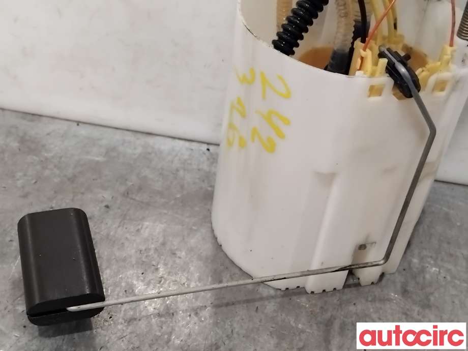 Dieselpumpe til Nissan Navara 2016-->> (D23) (D23) (NISSAN|170404KJ1A|0580203327)