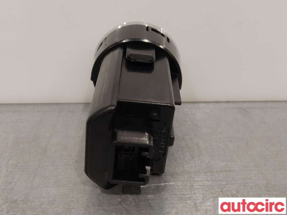 Bryter start/stopp til Toyota RAV4 2016-2019 (Type IV, Fase 2)  (TOYOTA|8961130141|)