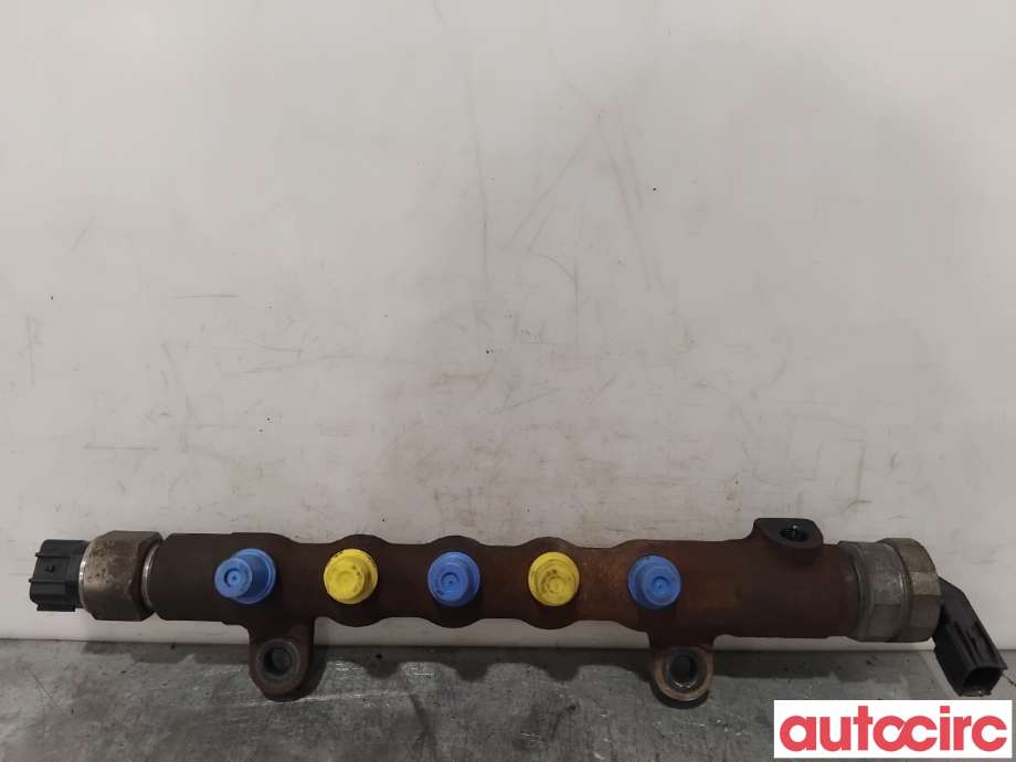 Dyseskinne (fuelrail) til Toyota Avensis 2009-2015 (Type III, Fase 1)  (TOYOTA|238100R040|)