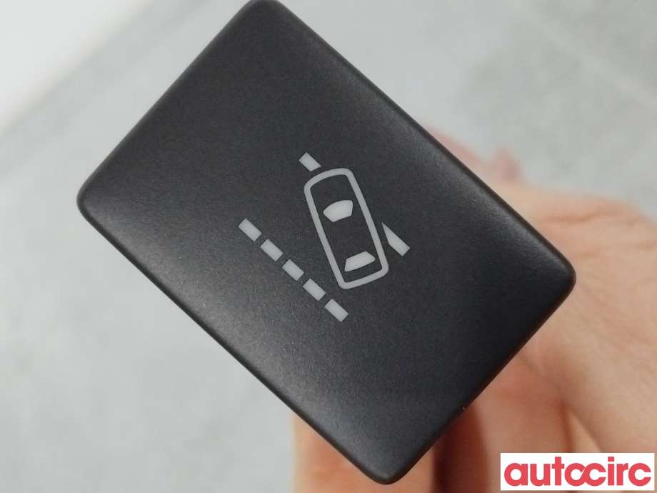 Bryter diverse til Toyota RAV4 2016-2019 (Type IV, Fase 2)  (TOYOTA|8497842030|)