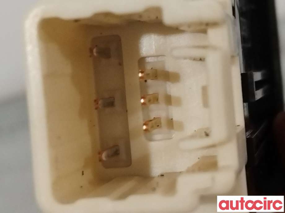 Bryter setevarme til Toyota RAV4 2016-2019 (Type IV, Fase 2)  (TOYOTA|8475142072|)