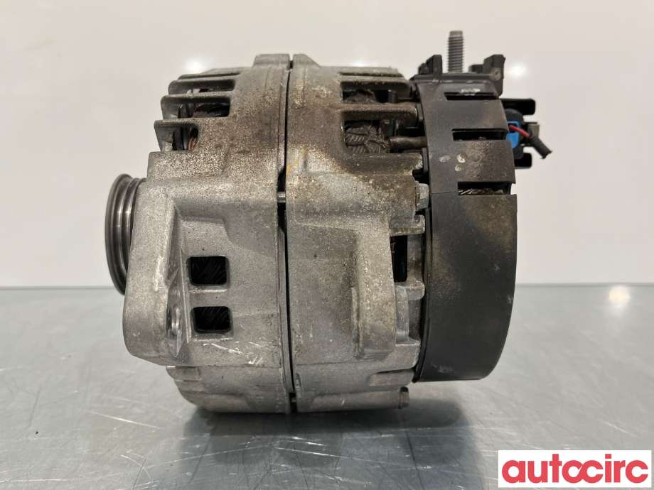 Dynamo til Mercedes Vito 2014-->> (W447) (W447) (MERCEDES|A0009068302)