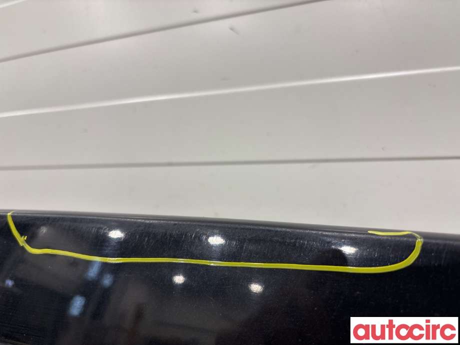 Spoiler bakluke til Ford Focus 2011-2014 (Type III, Fase 1)  (FORD|1869306|AMBM5J-A44230-ADXWAA)