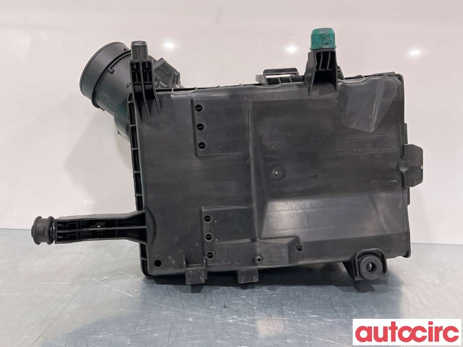 Luftfilterboks til Mercedes Vito 2014-->> (W447) (W447) (MERCEDES|A4475281900)