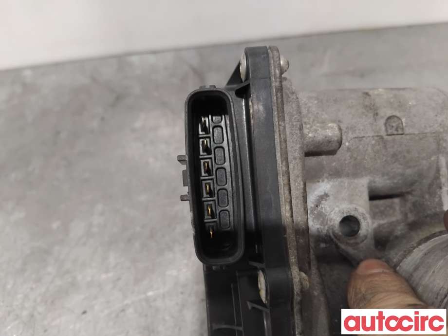 Spjeldhus til Toyota Urban Cruiser 2009-2014  (TOYOTA|261000N030||26100-0N030)