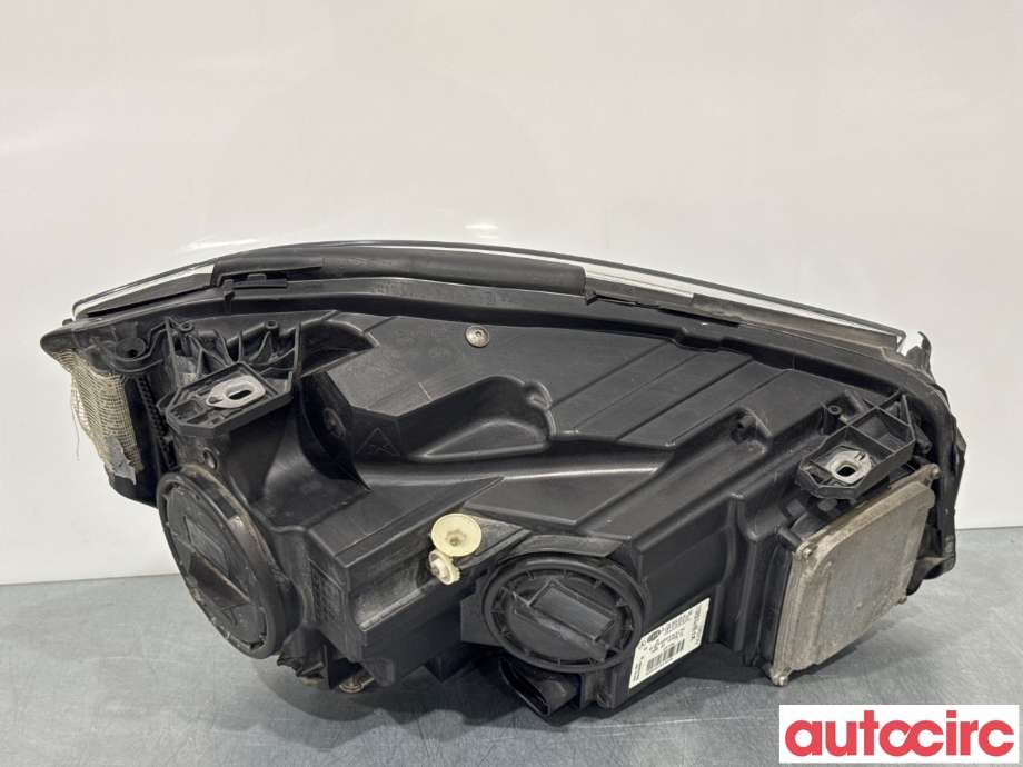 Frontlykt venstre halogen til Mercedes A-Klasse 2012-2018 (W176) (W176) (MERCEDES|A1768203161|1ZT010818-41|A1768200561)