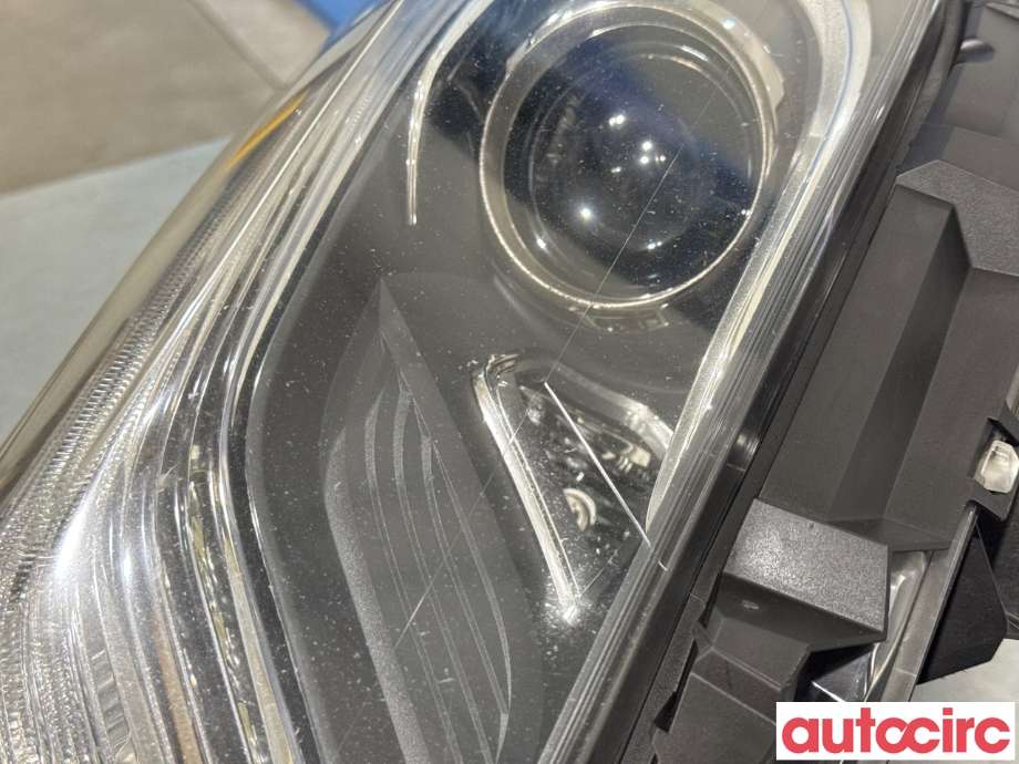 Frontlykt venstre halogen til Mercedes A-Klasse 2012-2018 (W176) (W176) (MERCEDES|A1768203161|1ZT010818-41|A1768200561)