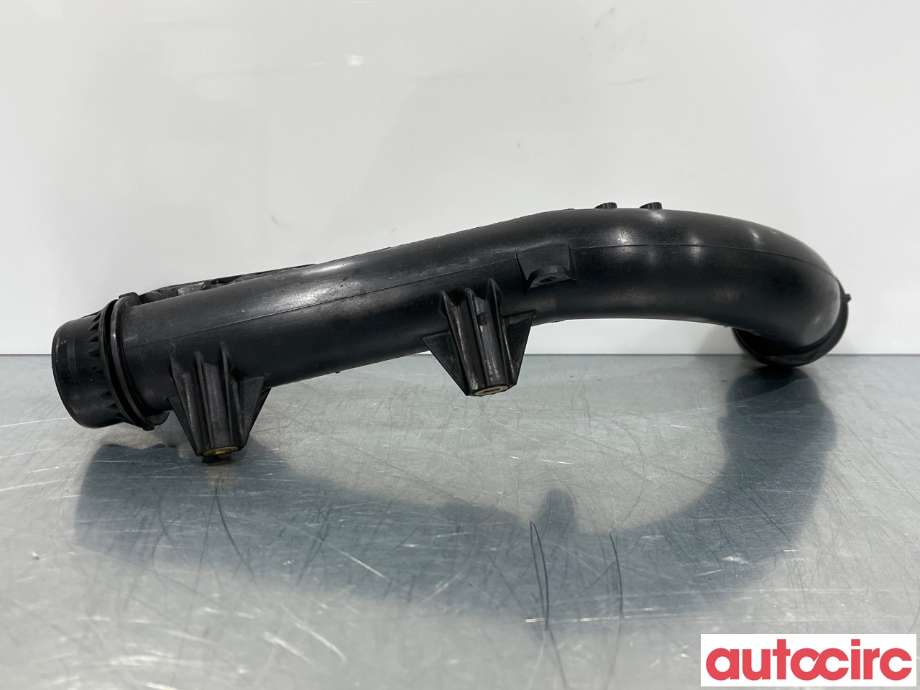 Turbo rør til Mercedes Vito 2014-->> (W447) (W447) (MERCEDES|A6542031302|)