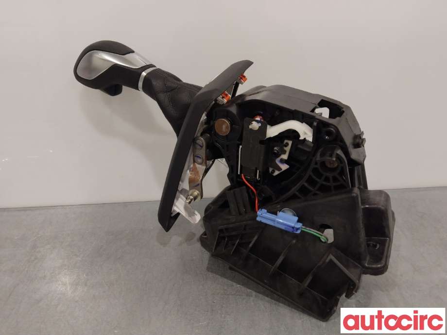 Girstang/girvelger automat til Ford Transit Courier 2018-2023 (Type I, Fase 2)  (FORD|2415642|LK2P-7K004-BCW)