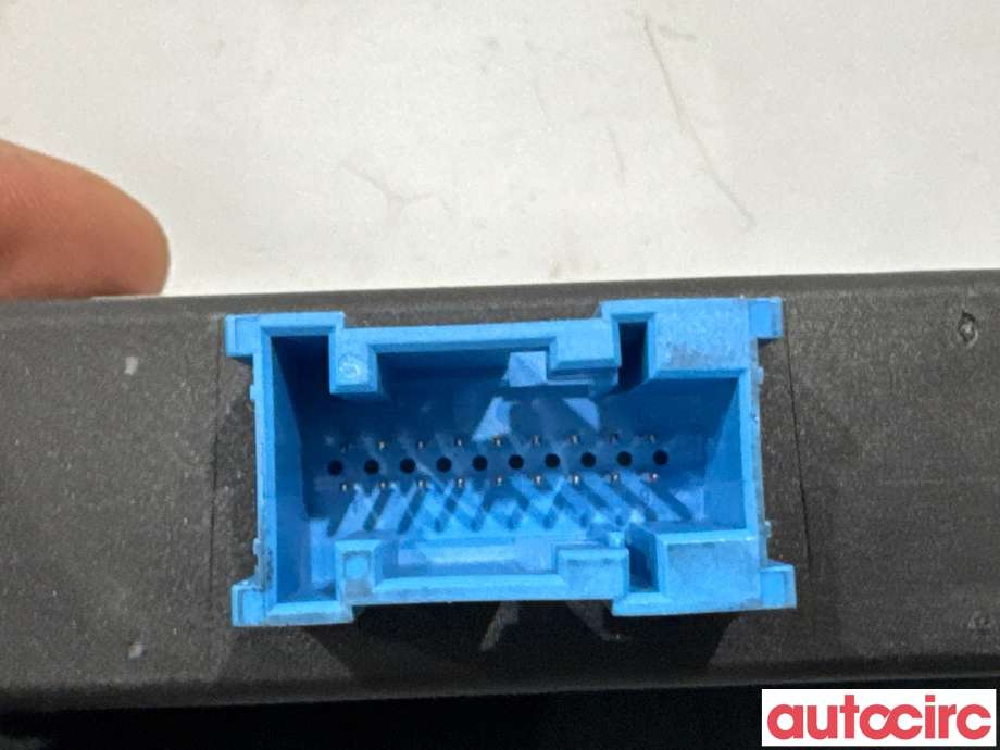 Styreenhet nivå/luftfjæring til Mercedes E-Klasse 2009-2013 (Fase 1) (W212) (W212) (MERCEDES|A2129006514|00406119)