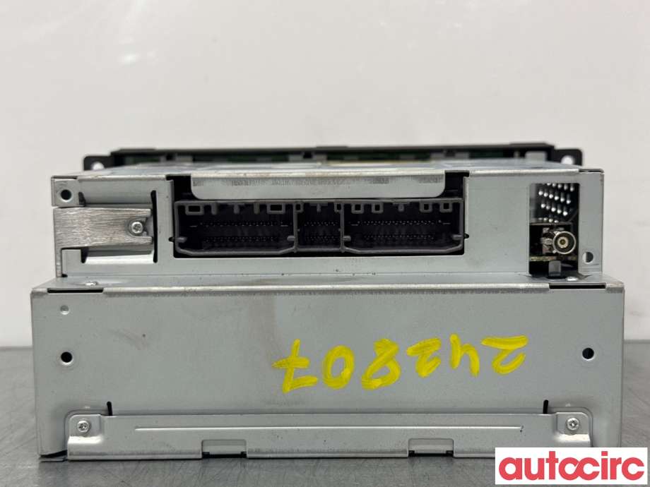 Bilstereo til Chrysler Voyager 2008-2011 (Type V)  (CHRYSLER|5064925AE||05064925AG)