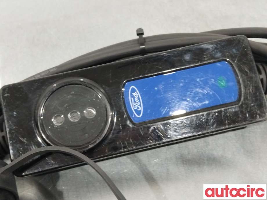 Batterilader kabel til Ford Transit Courier 2018-2023 (Type I, Fase 2)  (FORD|2559237|L1M8-10C763-CE)