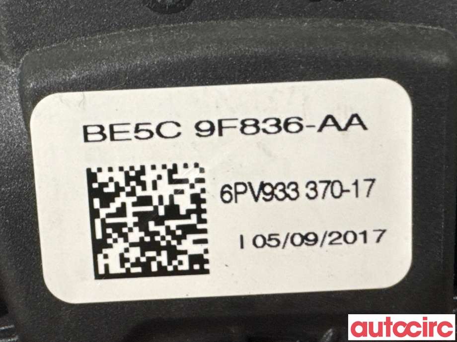 Pedal gass til Tesla Model X 2016-->> (TESLA|1005307-00-A|6PV933370-17|BE5C9F836-AA)