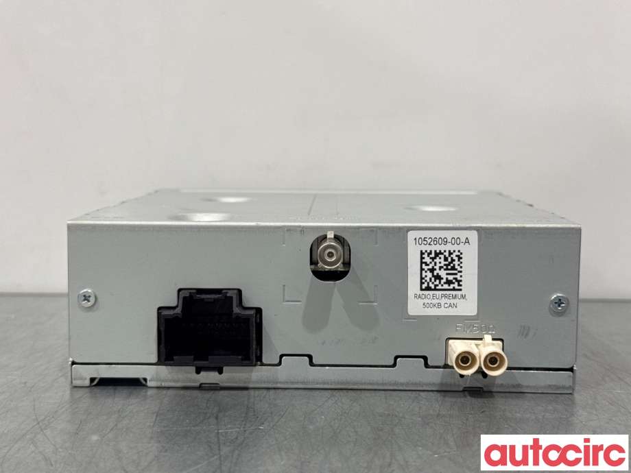 Bilstereo til Tesla Model X 2016-->>  (TESLA|1052609-00-A|CR-FX55F0GD)