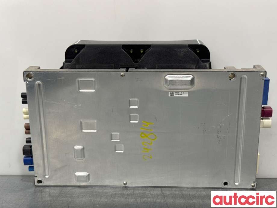 Styreenhet diverse til Tesla Model X 2016-->>  (TESLA|1078321-70-G||1078321-00-G)
