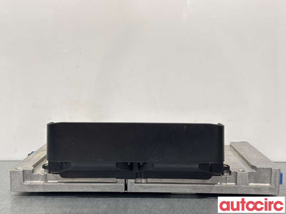 Styreenhet diverse til Tesla Model X 2016-->>  (TESLA|1078321-70-G||1078321-00-G)