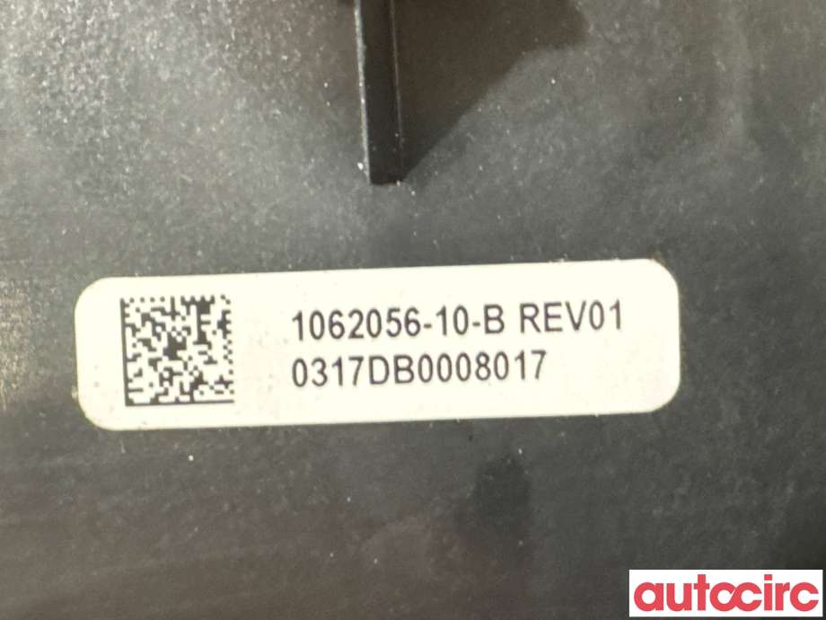 Styreenhet diverse til Tesla Model X 2016-->> (TESLA|1062056-10-B|)