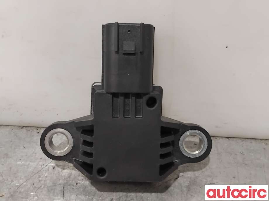 Airbag sensor venstre til Isuzu D-Max, 2017-2020 (Type II, Fase 2)  (ISUZU|8981469391)