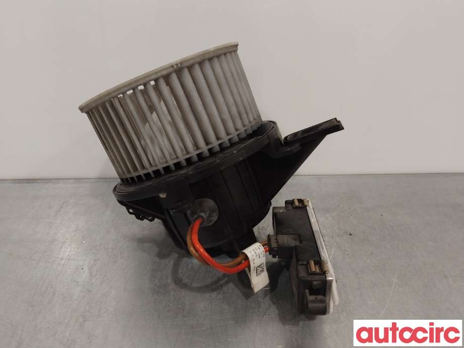Varmeapparat motor til Mercedes Vito 2014-->> (W447) (W447) (MERCEDES|A0008304701|)