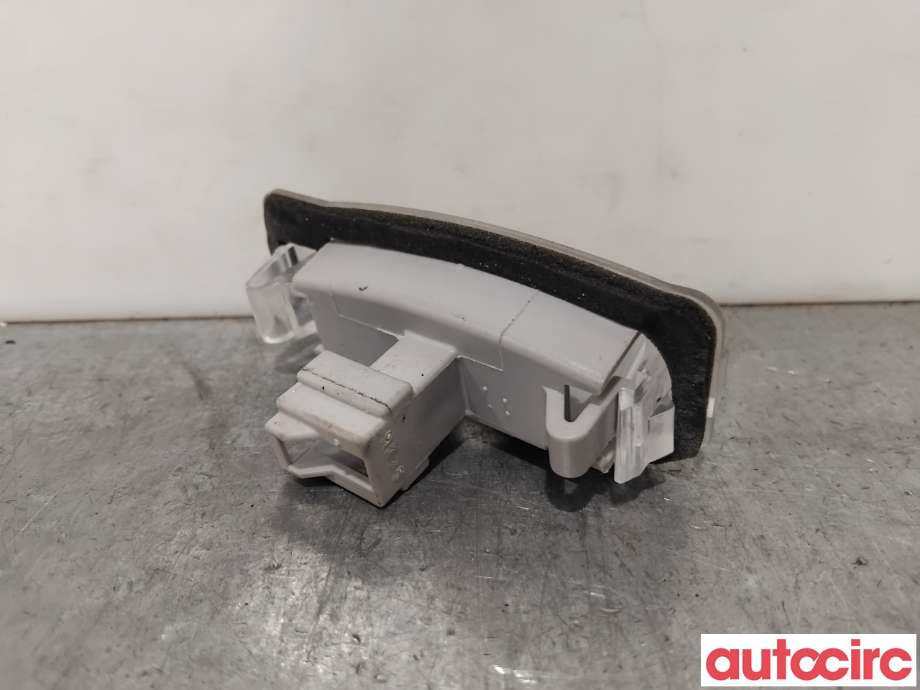 Skiltlys til Mitsubishi Outlander 2015-->> (Type III, Fase 2) (MITSUBISHI|8341A009|)