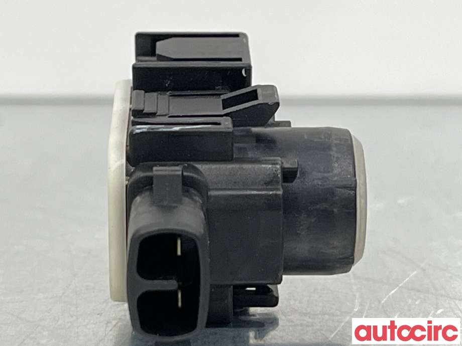 Parkeringssensor foran til Mazda 6 2015-2018 (Type III, Fase 2)  (MAZDA|KD47-67-UC1|KD47-67UC1)