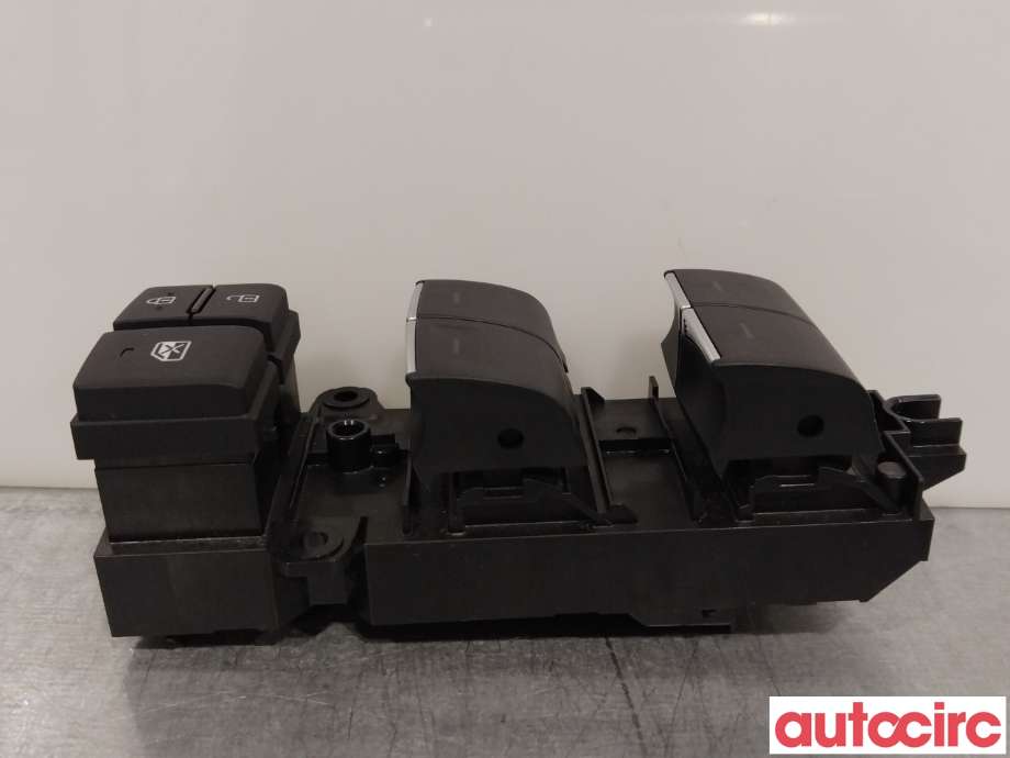 Bryter ruteheis til Toyota RAV4 2019-->> (Type V)  (TOYOTA|8404042080)
