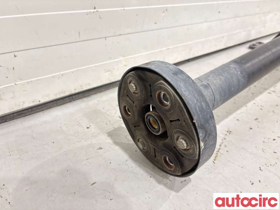 Mellomaksel til VW Golf VII 2012-2017 (Fase 1)  (VOLKSWAGEN|5Q0521101AJ|)