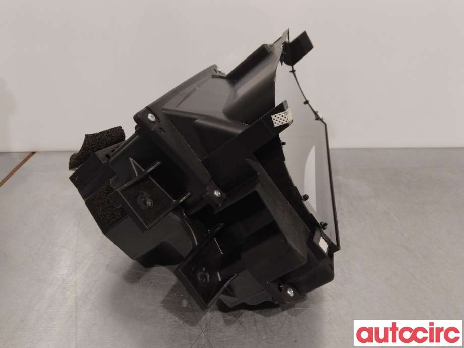 Multimedia display (MCU - Media Controller Unit) til Toyota RAV4 2019-->> (Type V)  (TOYOTA|8310842030)