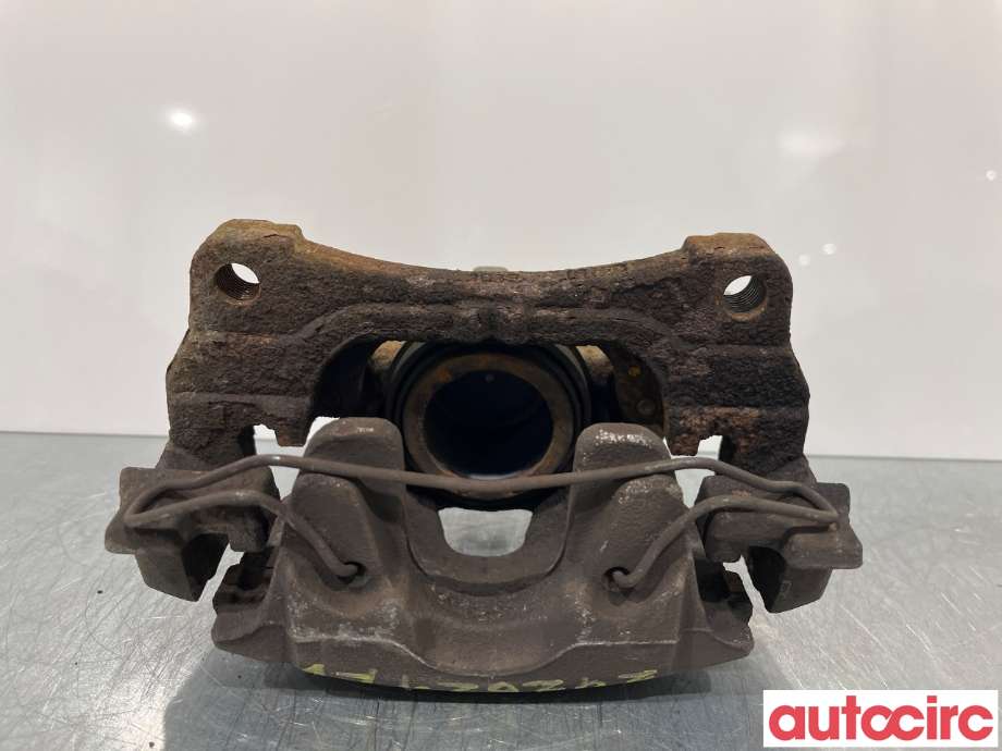 Bremsecaliper venstre foran til Audi A4 2015-2019 (Type V, Fase 1) (B9) (B9) (AUDI|8W0615123)