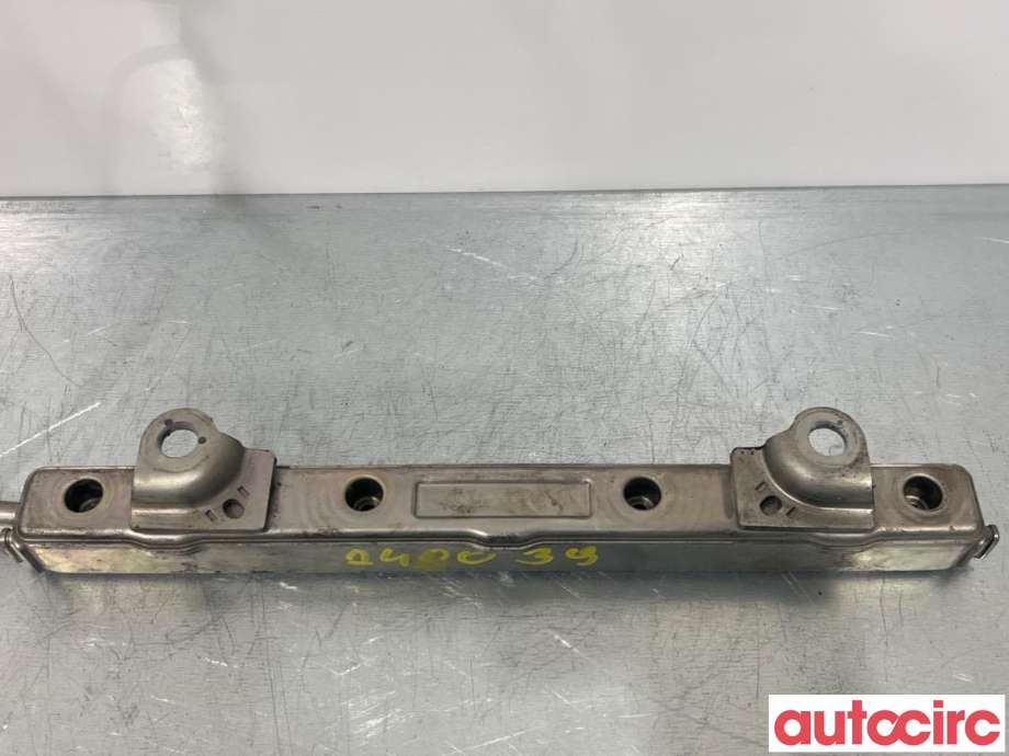 Dyseskinne (fuelrail) til Toyota Avensis 2009-2015 (Type III, Fase 1) (TOYOTA|2381437050|)